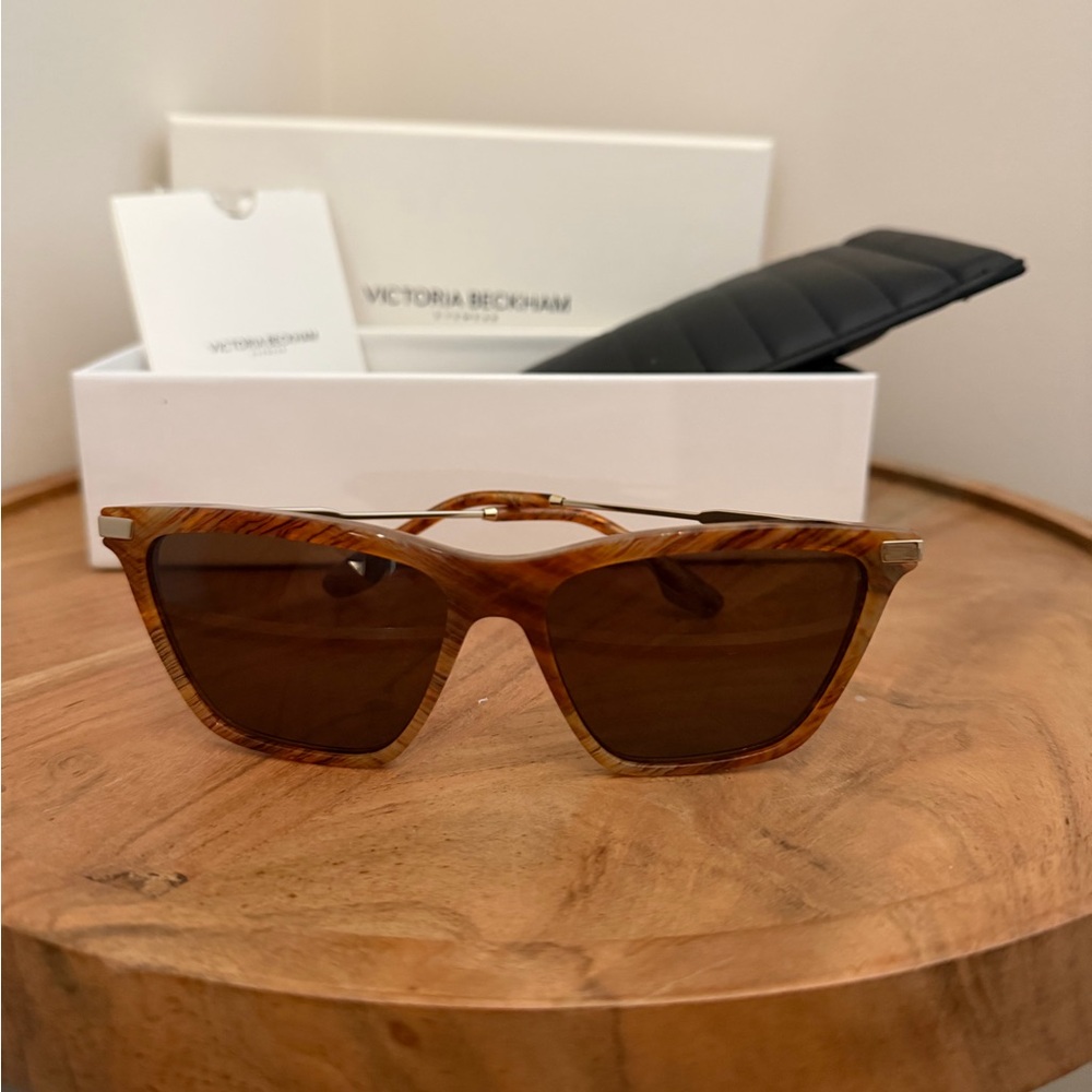 Victoria Beckham Brown Tortoiseshell Sunglasses